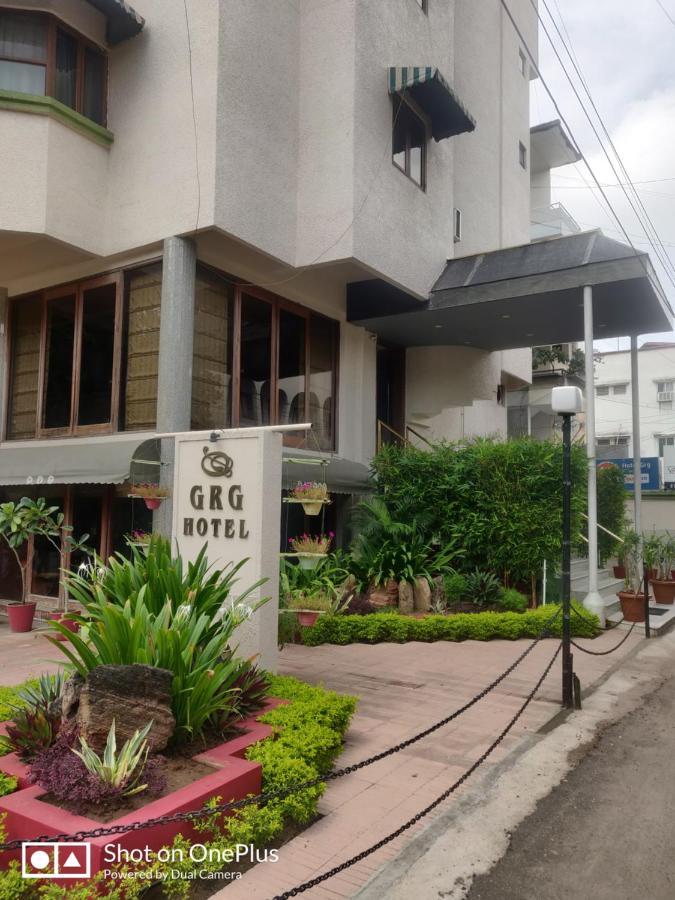 Hotel Grg Vadodara Ngoại thất bức ảnh