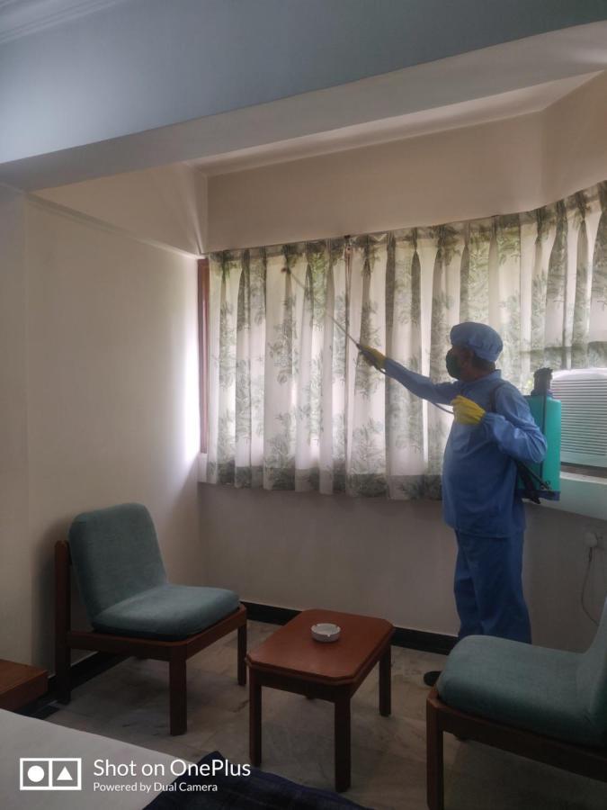 Hotel Grg Vadodara Ngoại thất bức ảnh