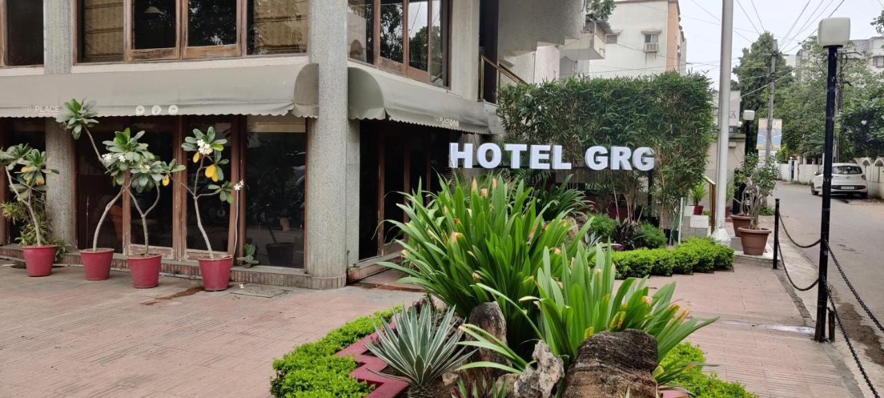 Hotel Grg Vadodara Ngoại thất bức ảnh