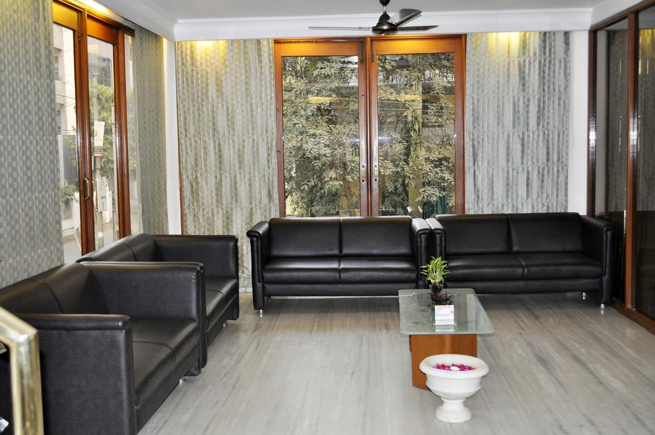 Hotel Grg Vadodara Ngoại thất bức ảnh