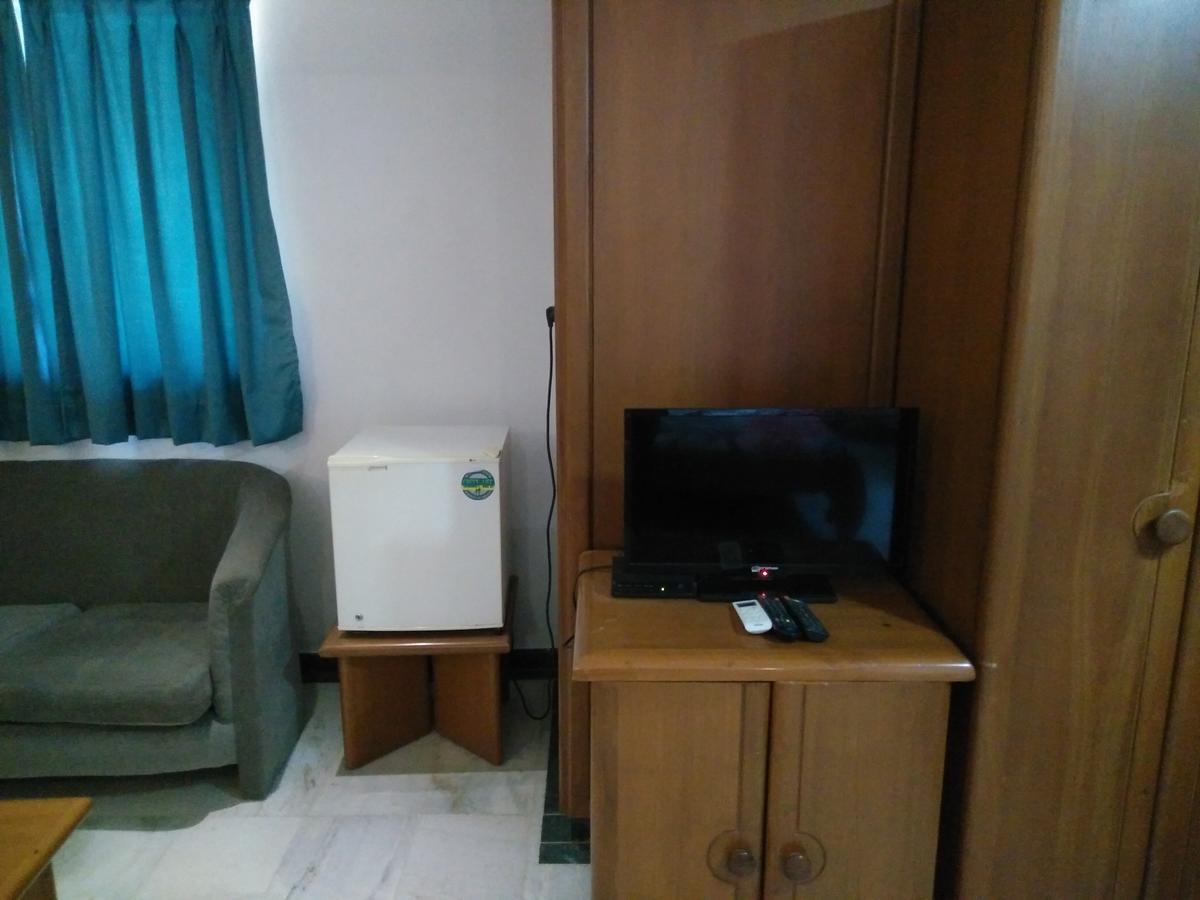 Hotel Grg Vadodara Ngoại thất bức ảnh